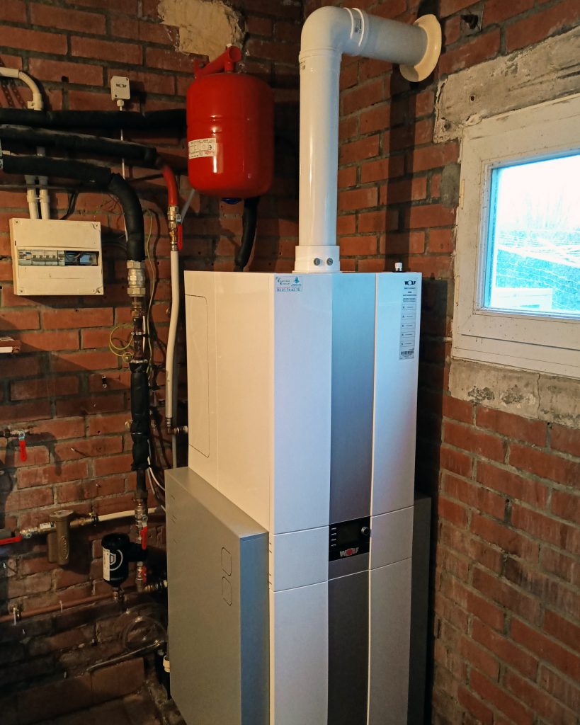 Installation d'une chaudière à condensation Wolf