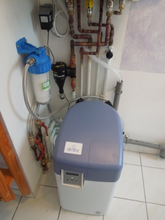 Installation d'un adoucisseur Slimline